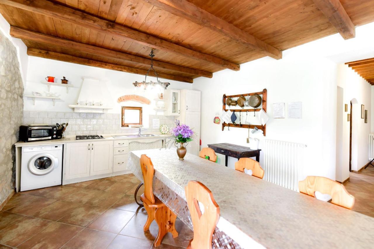 Agriturismo Castello Delle Fornaci - Private Jacuzzi 아르치도소 외부 사진