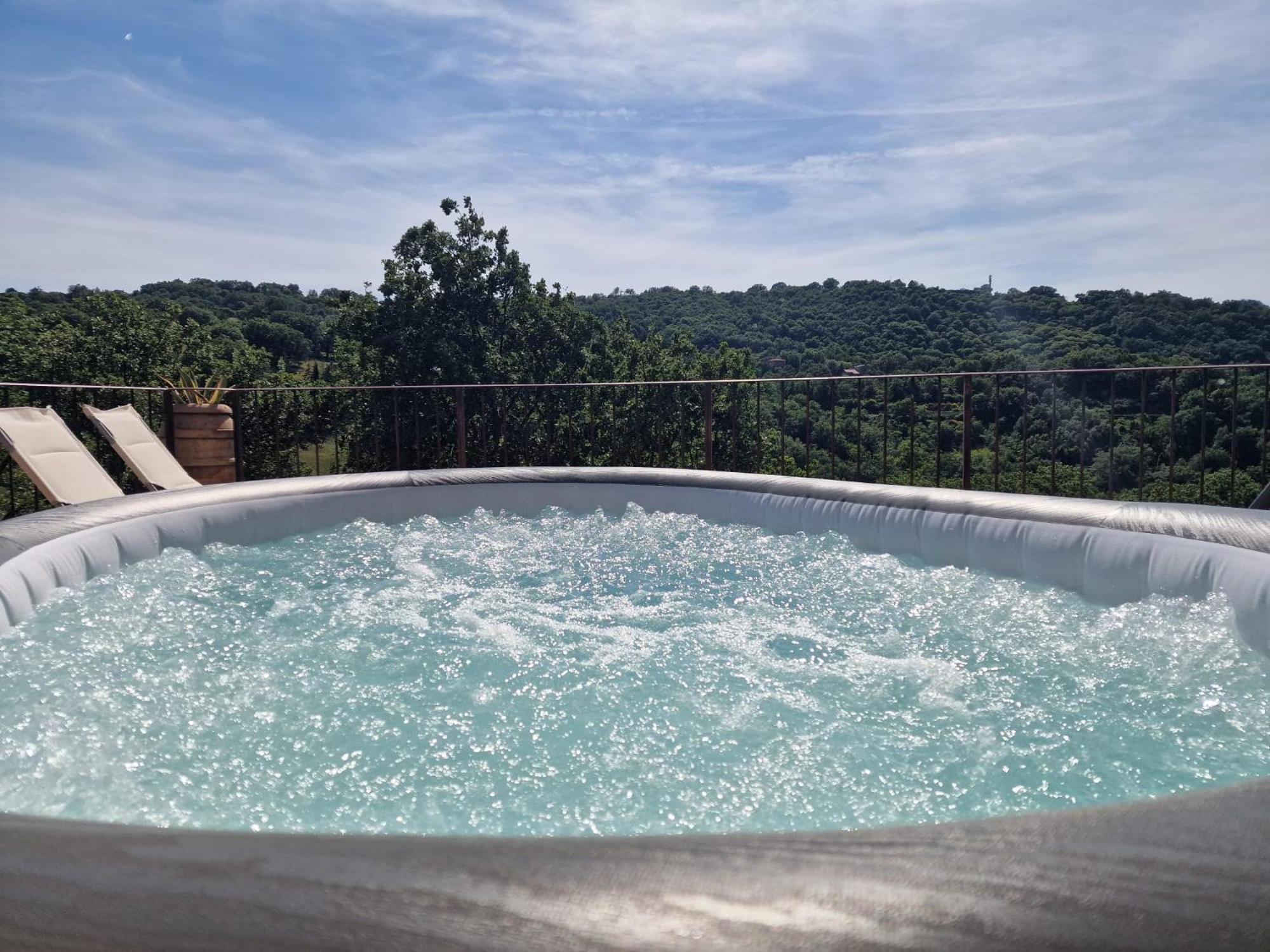 Agriturismo Castello Delle Fornaci - Private Jacuzzi 아르치도소 외부 사진